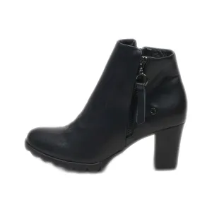 Armando Ankle Boots Leather Black Colour For Women