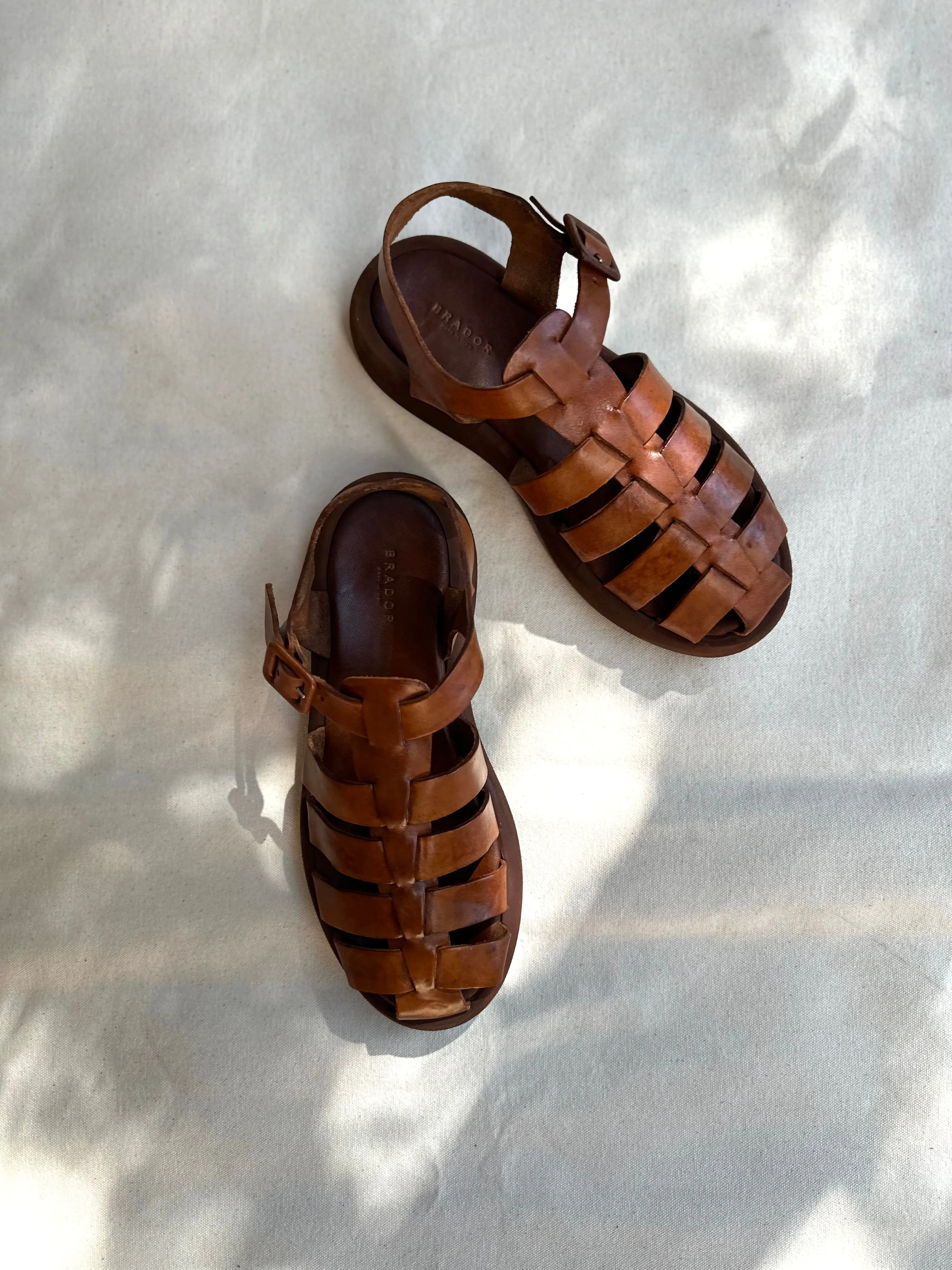 Augusta Sandal, Sigaro