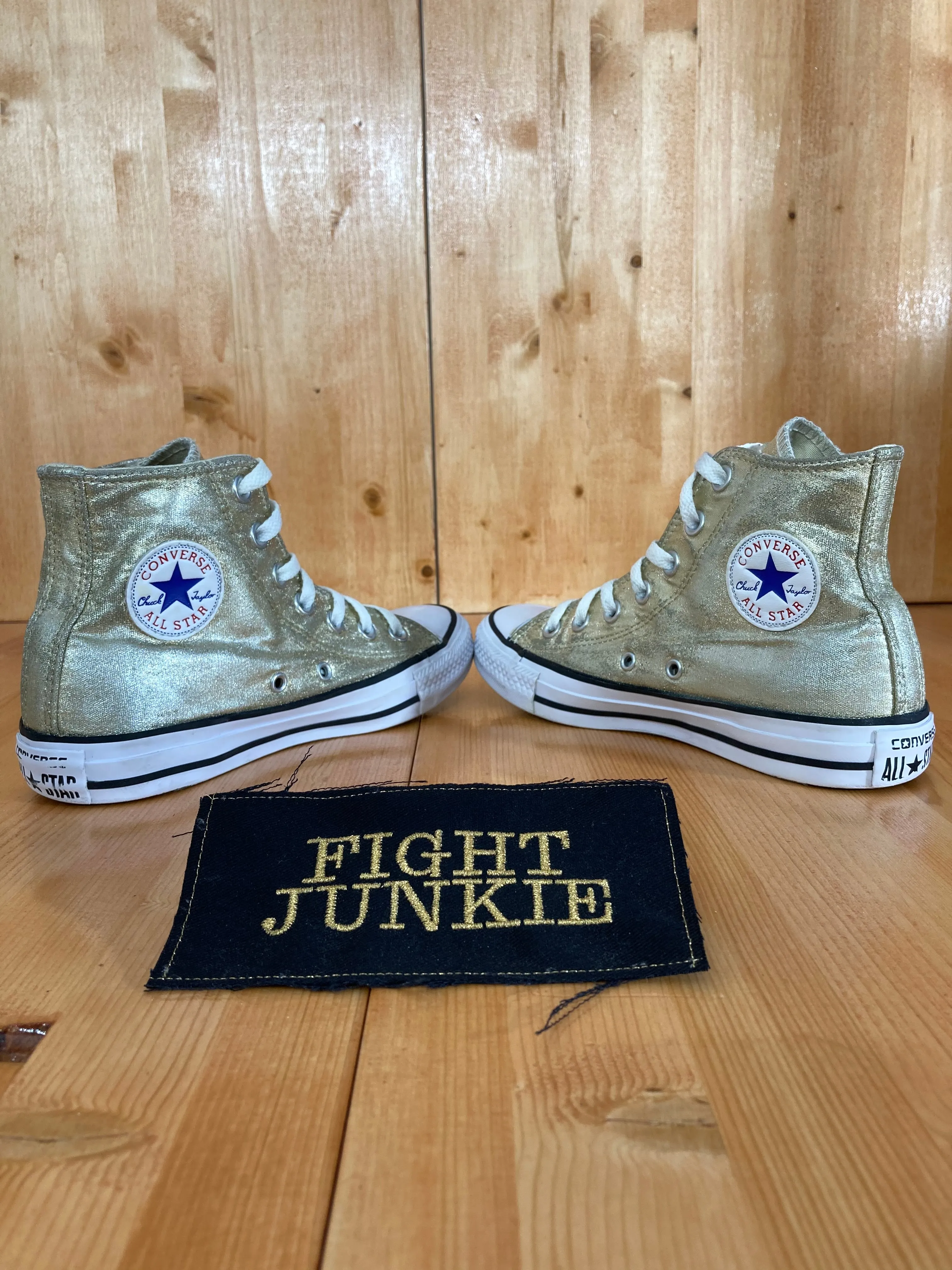 CONVERSE CHUCK TAYLOR ALL STAR Women's Size 6 High Top Shoes Sneakers Gold