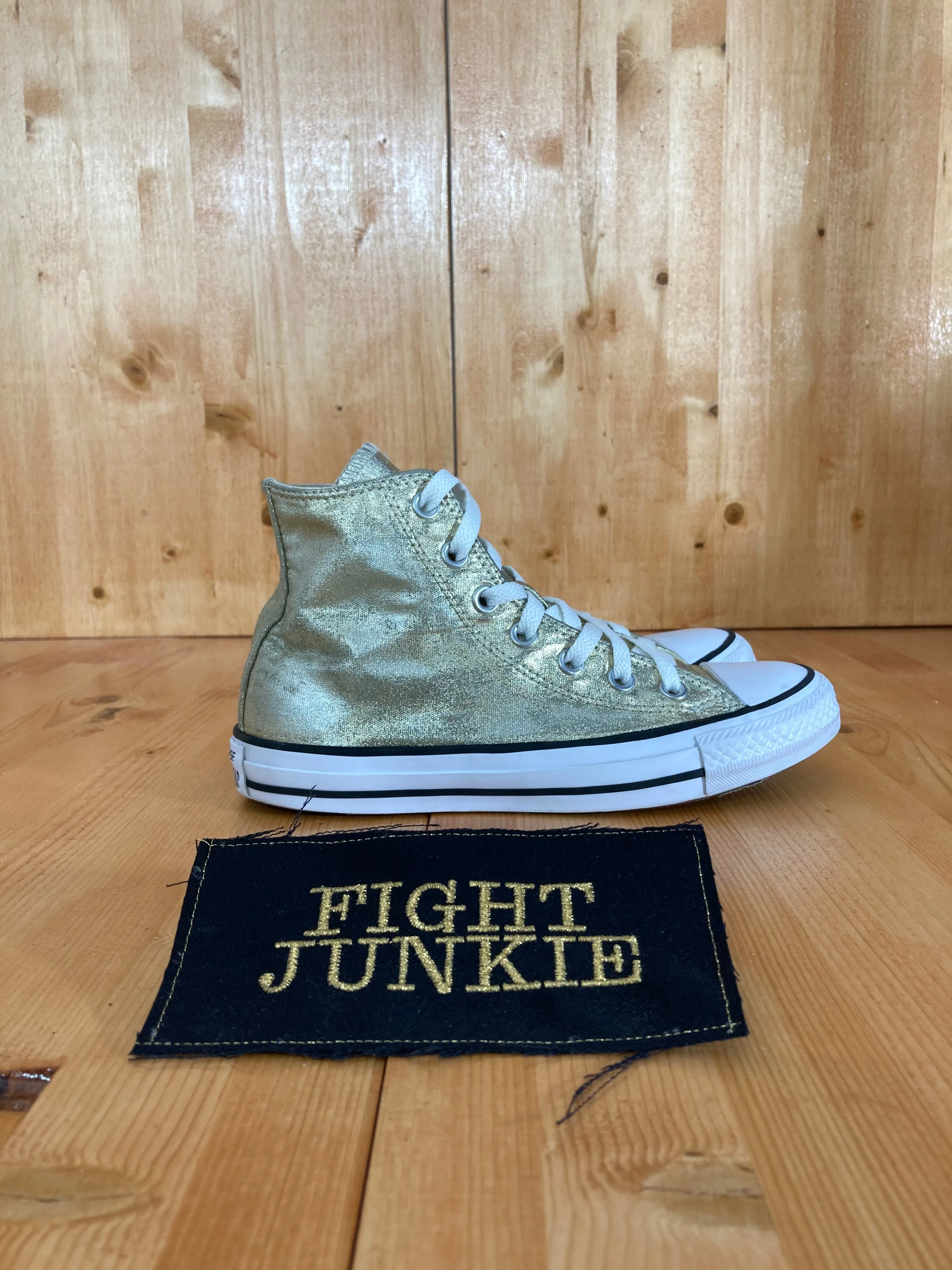 CONVERSE CHUCK TAYLOR ALL STAR Women's Size 6 High Top Shoes Sneakers Gold