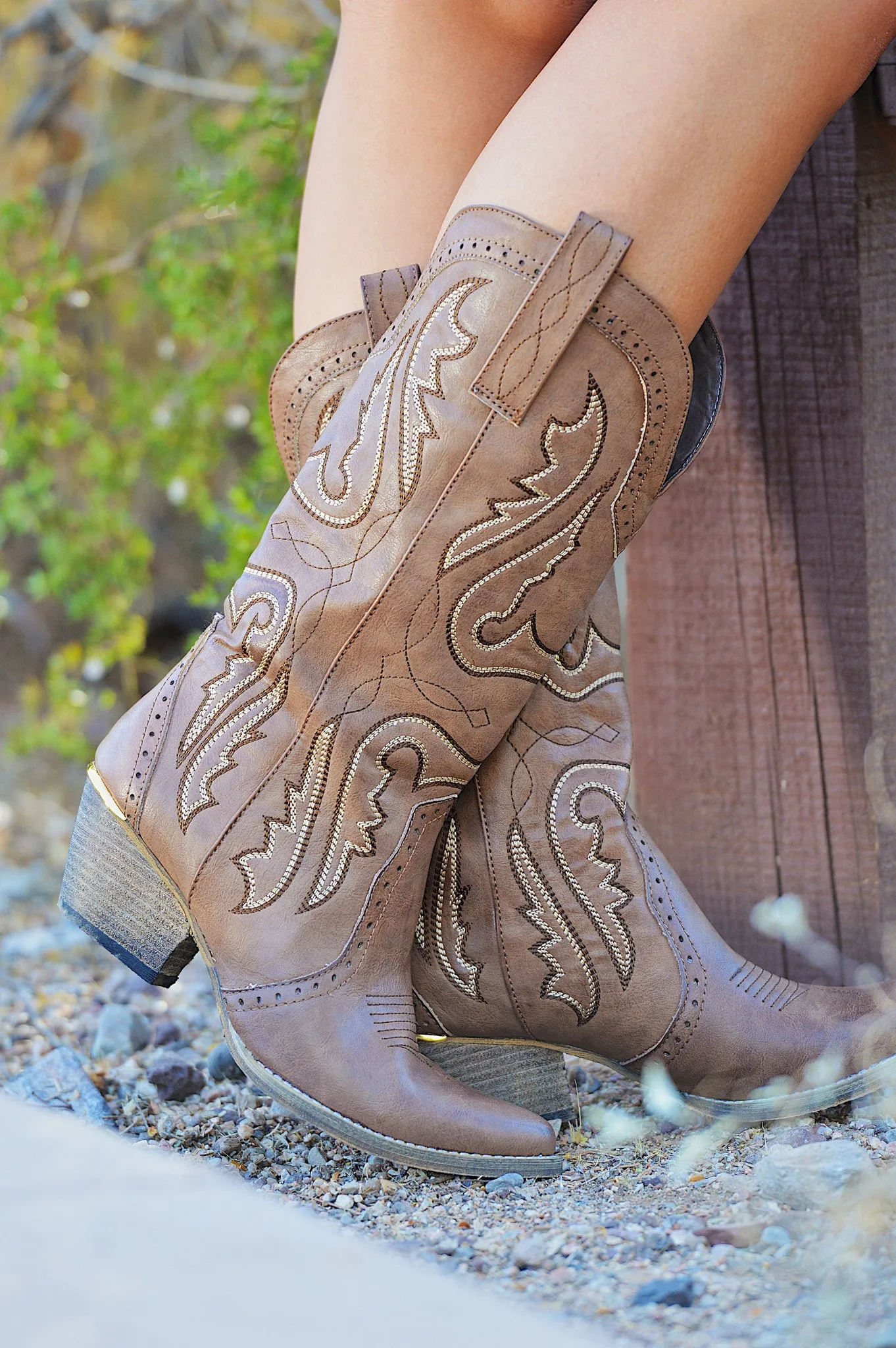 Cowboy Take Me Away Boots-Taupe