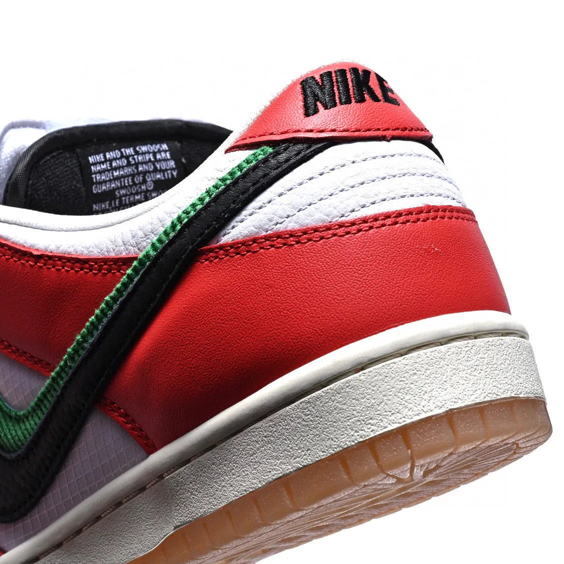 EI -Frame Skate x NKE SB Dunk Low