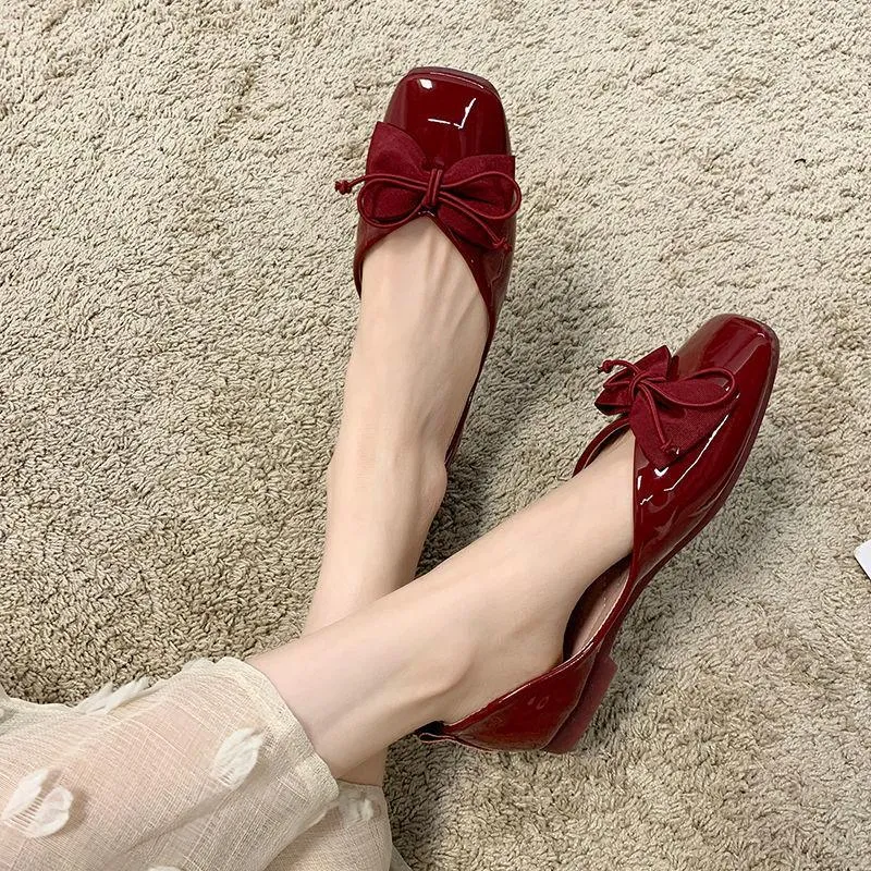 Finn Chain Pointed Toe Mule Shoes Red Nude Shoes Women's Spring and Summer Peas Shoes Flat Shoes