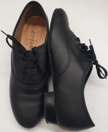 Finnegan -- Boy's Standard Ballroom Oxford -- Black