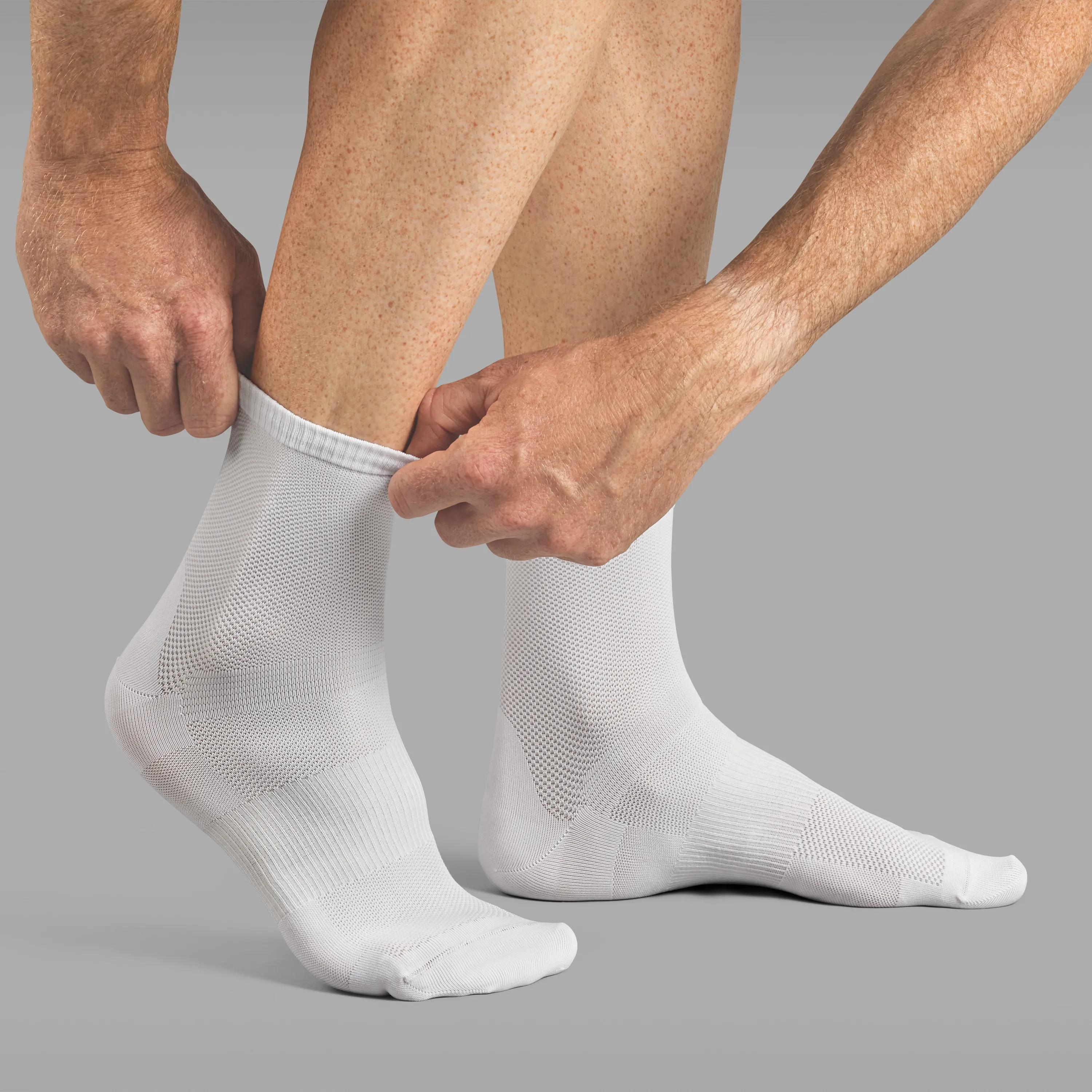 Gripgrab Lightweight Airflow Short Socks White | Buy Gripgrab Lightweight Airflow Short Socks White here | Outnorth