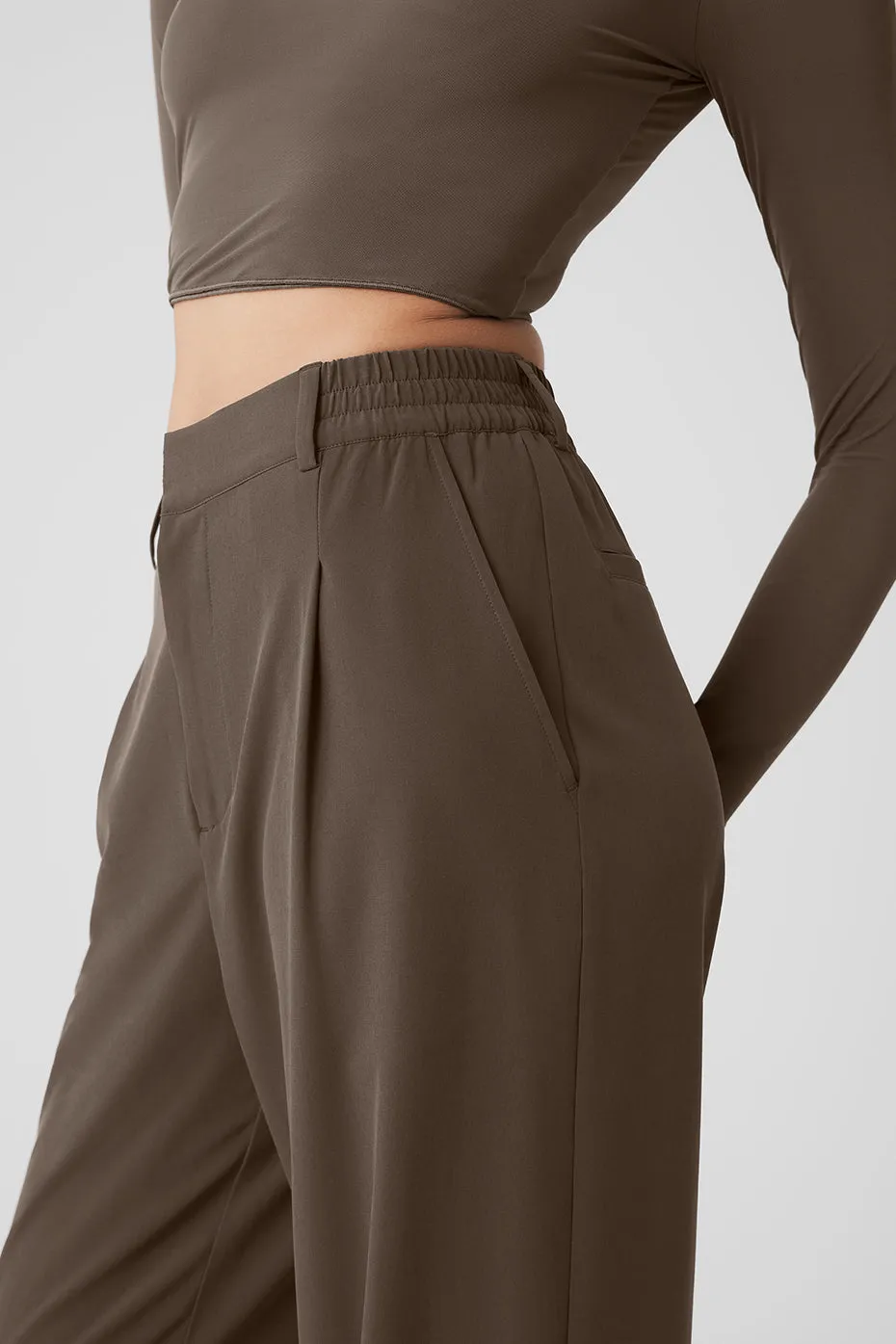 High-Waist Pursuit Trouser - Olive Tree