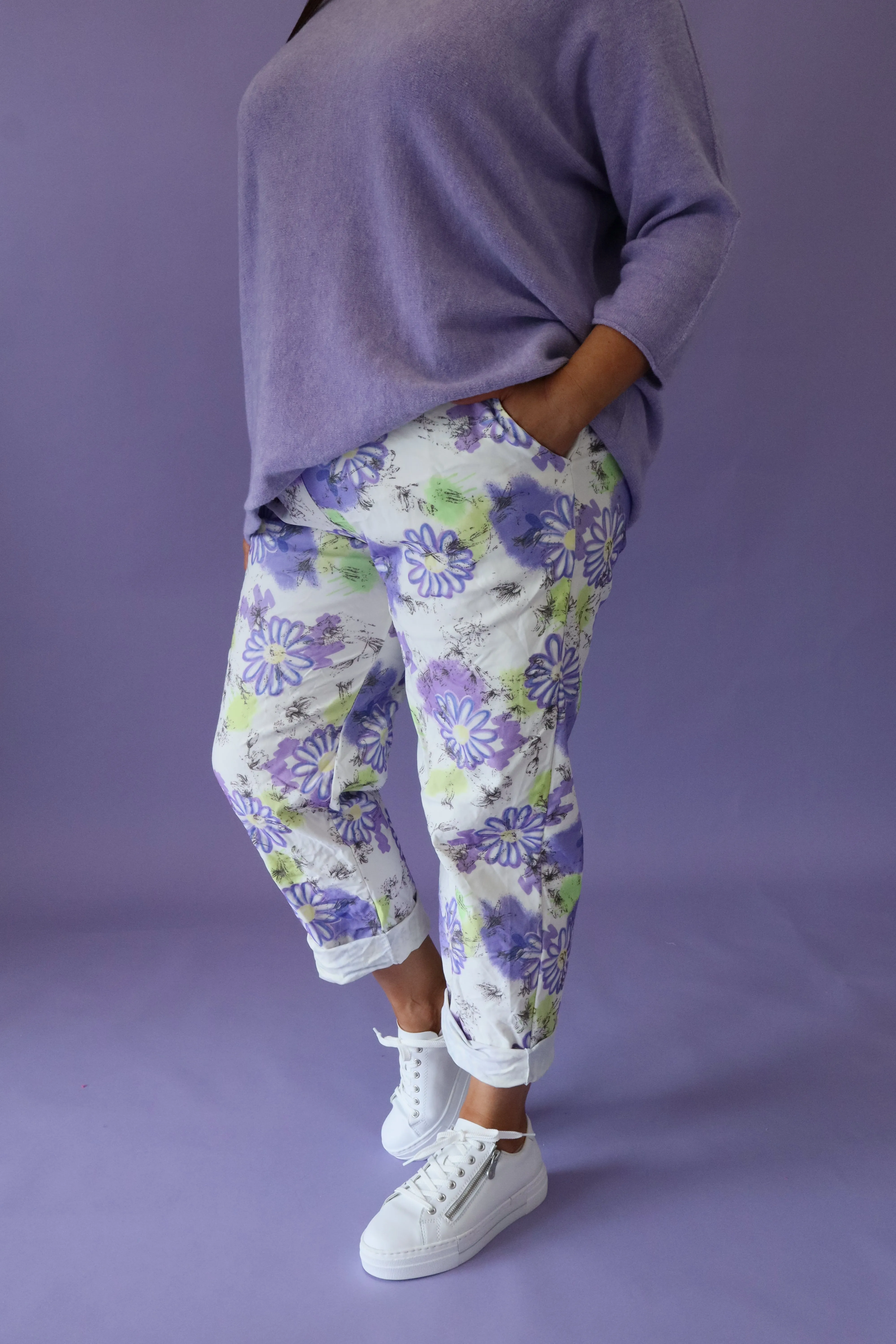 Indie Jogger in Purple Floral