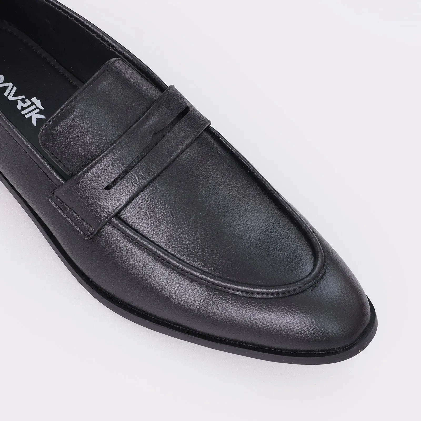 Men's stylish slip-on