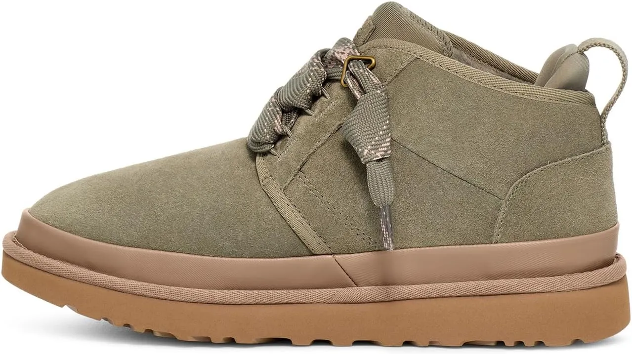 Neumel FT UGG Boots in Moss Green Suede