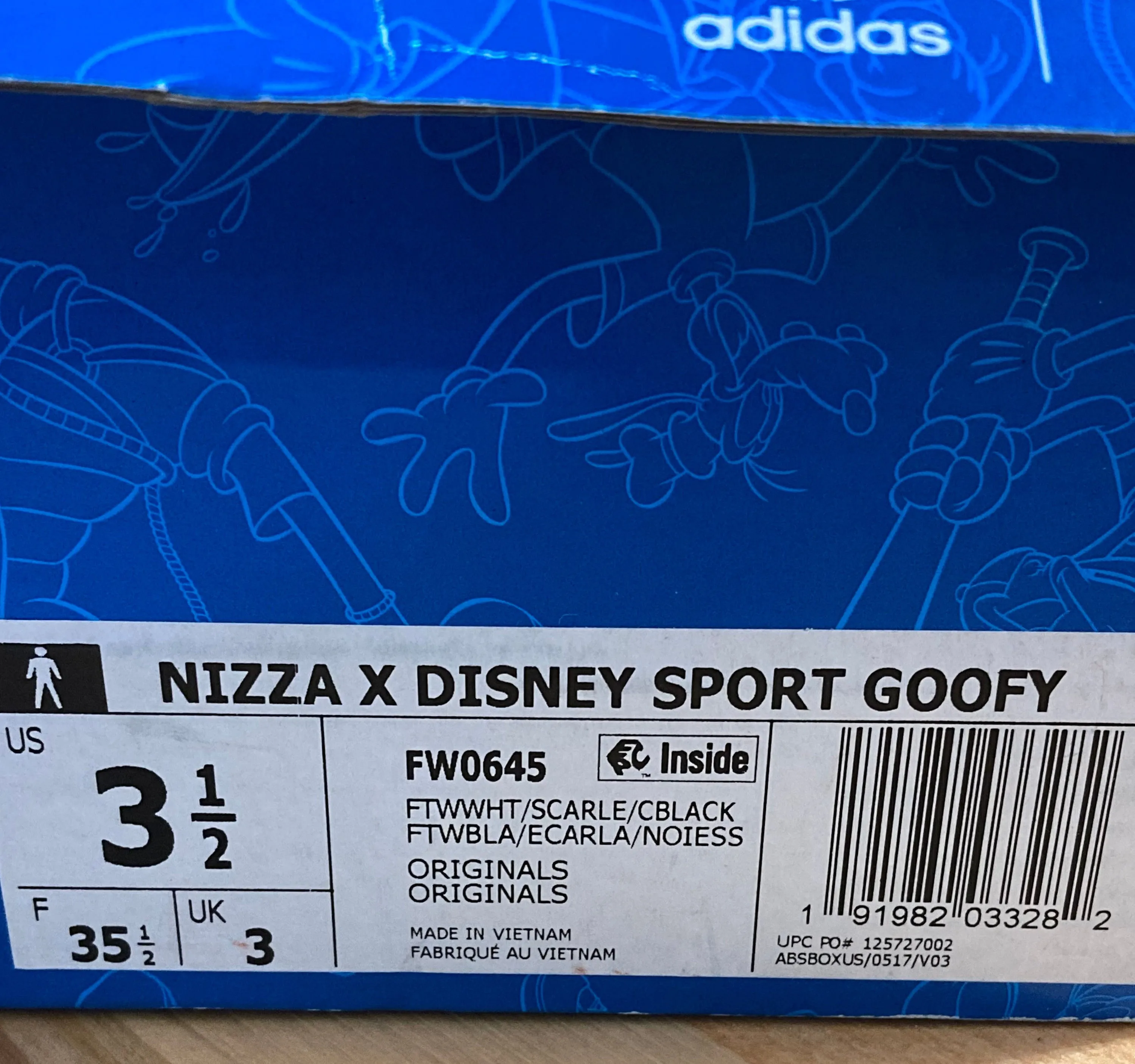 NEW! ADIDAS NIZZA X DISNEY SPORT GOOFY Youth Size 3.5 Shoes Sneakers White FW0645