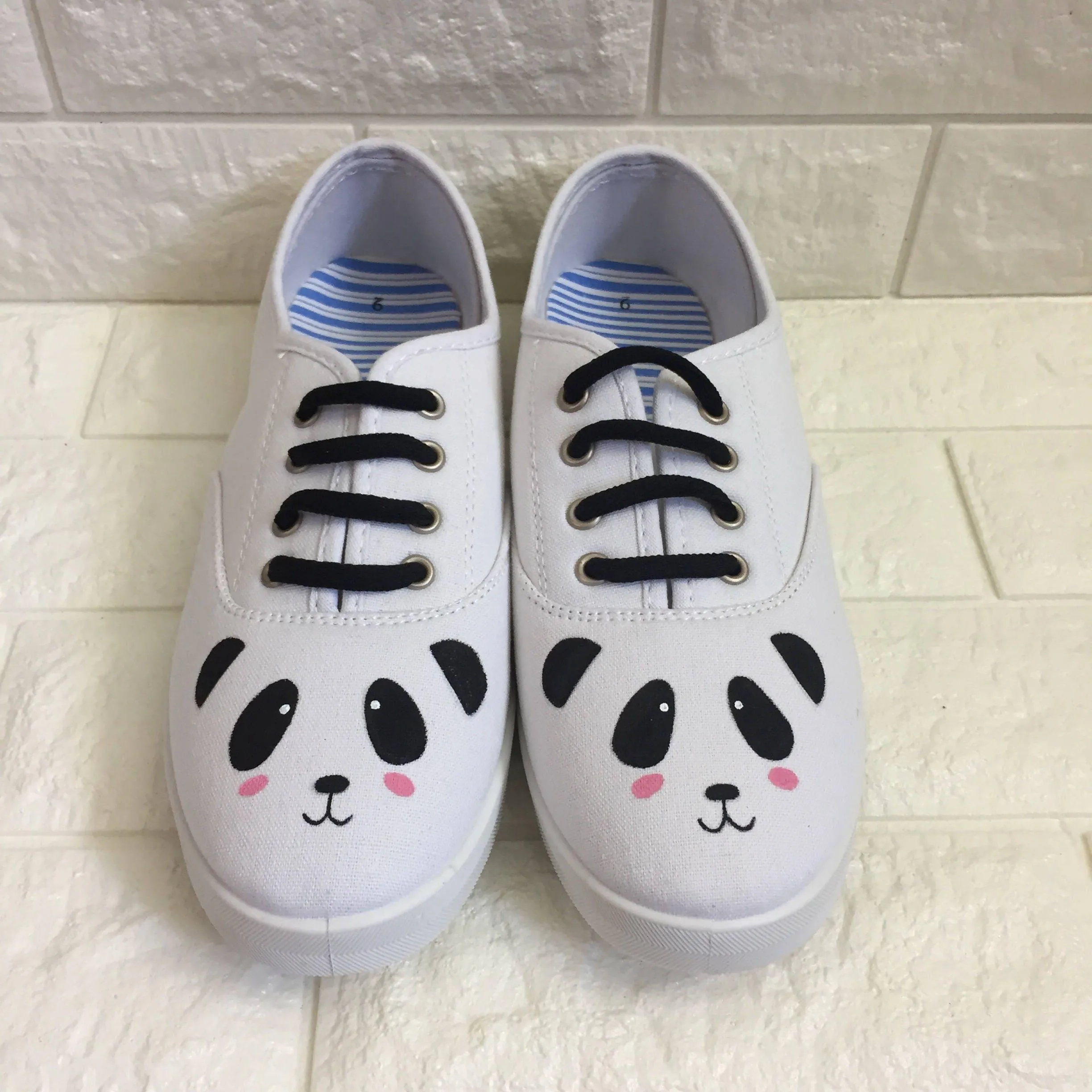 Panda Kids Vans