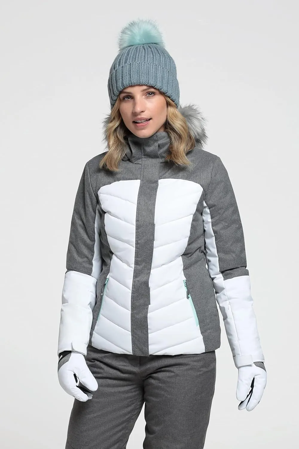 "Experience Optimal Warmth and Fashion on the Slopes with Powder Women's Padded Ski Jacket - Guaranteed Snowproof!"