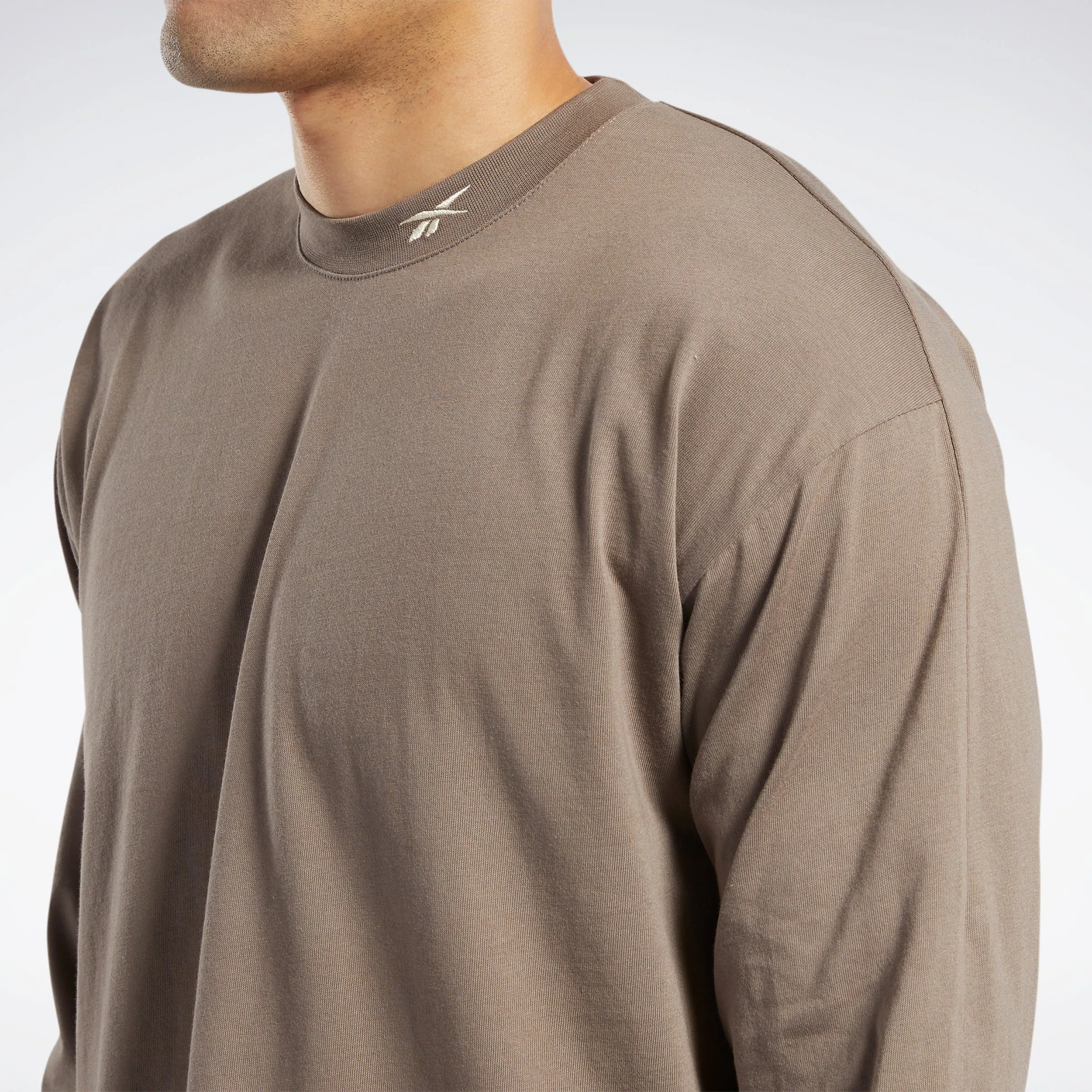 Reebok Apparel Men Classics Wardrobe Essentials Long-Sleeve Top T-Long-Sleeve Top Trkgry