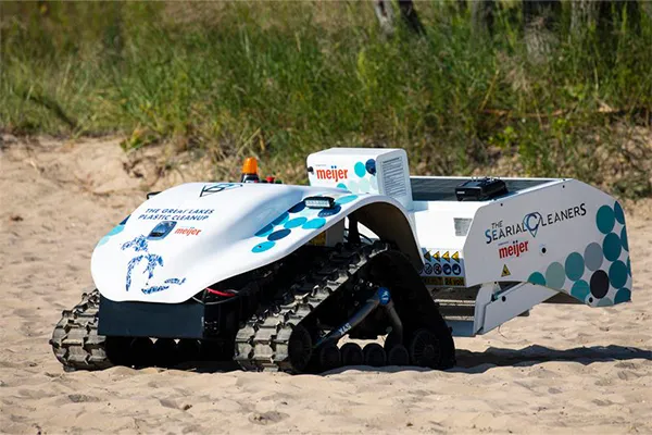 Searial Cleaners BeBot - Beach Cleaning Robot