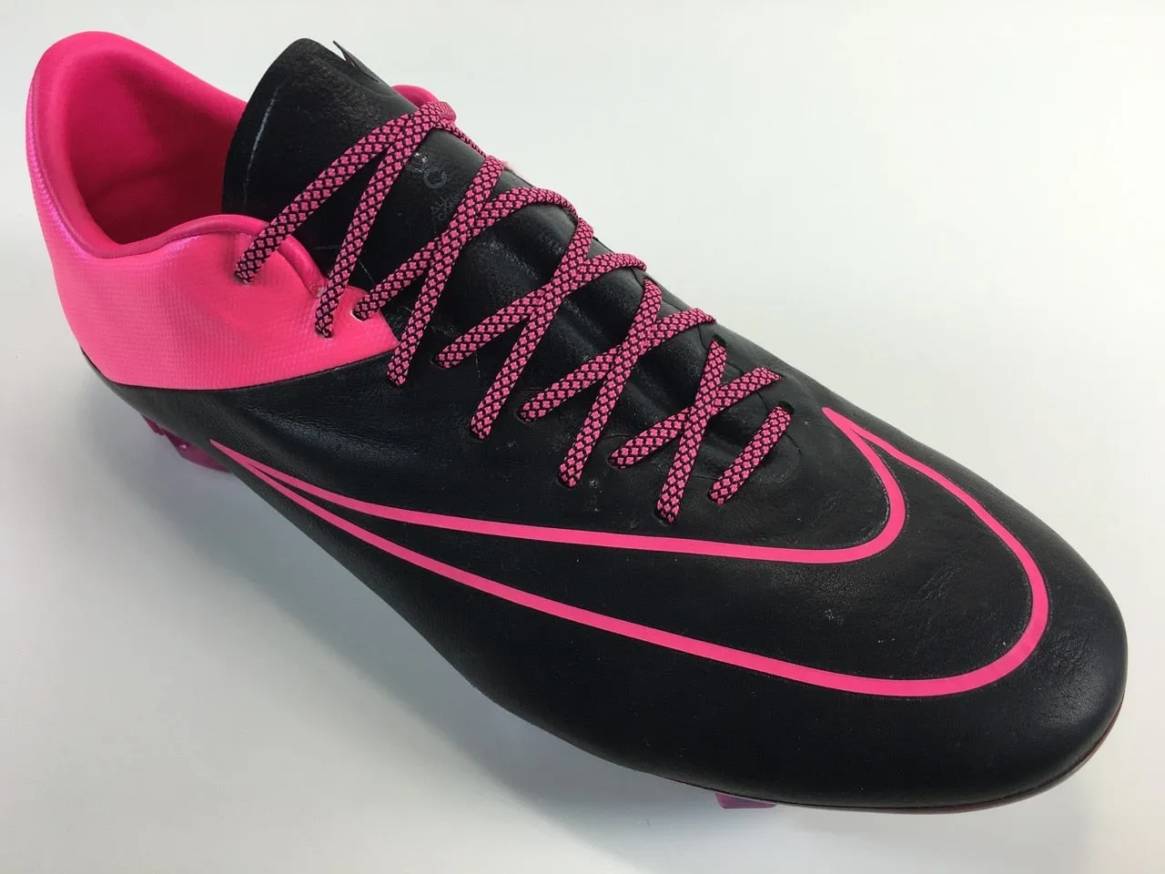 SR4U Laces Grid Pink Premium