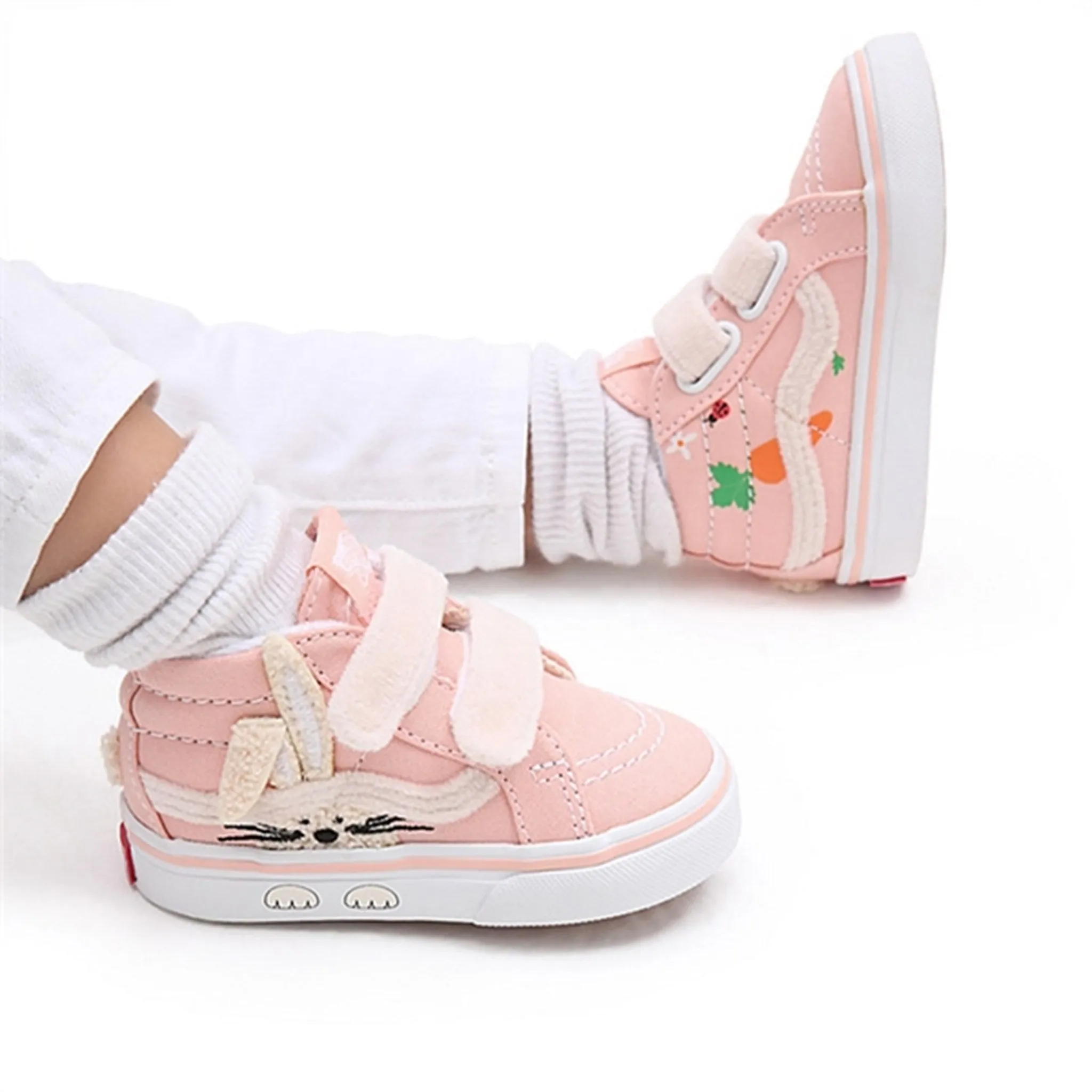 VANS SK8-Mid Reissue V Rabbit Sneakers Garden Party Peach Dust