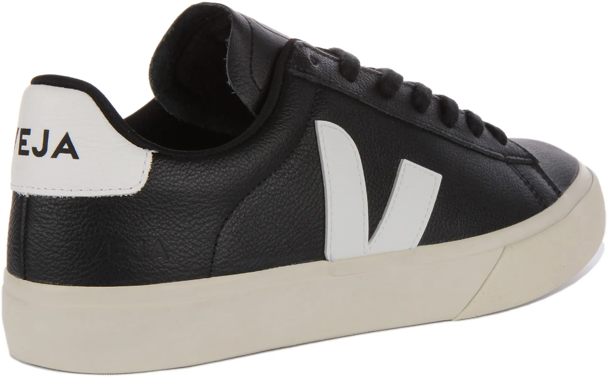 Veja Campo Chromefree In Black White For Women