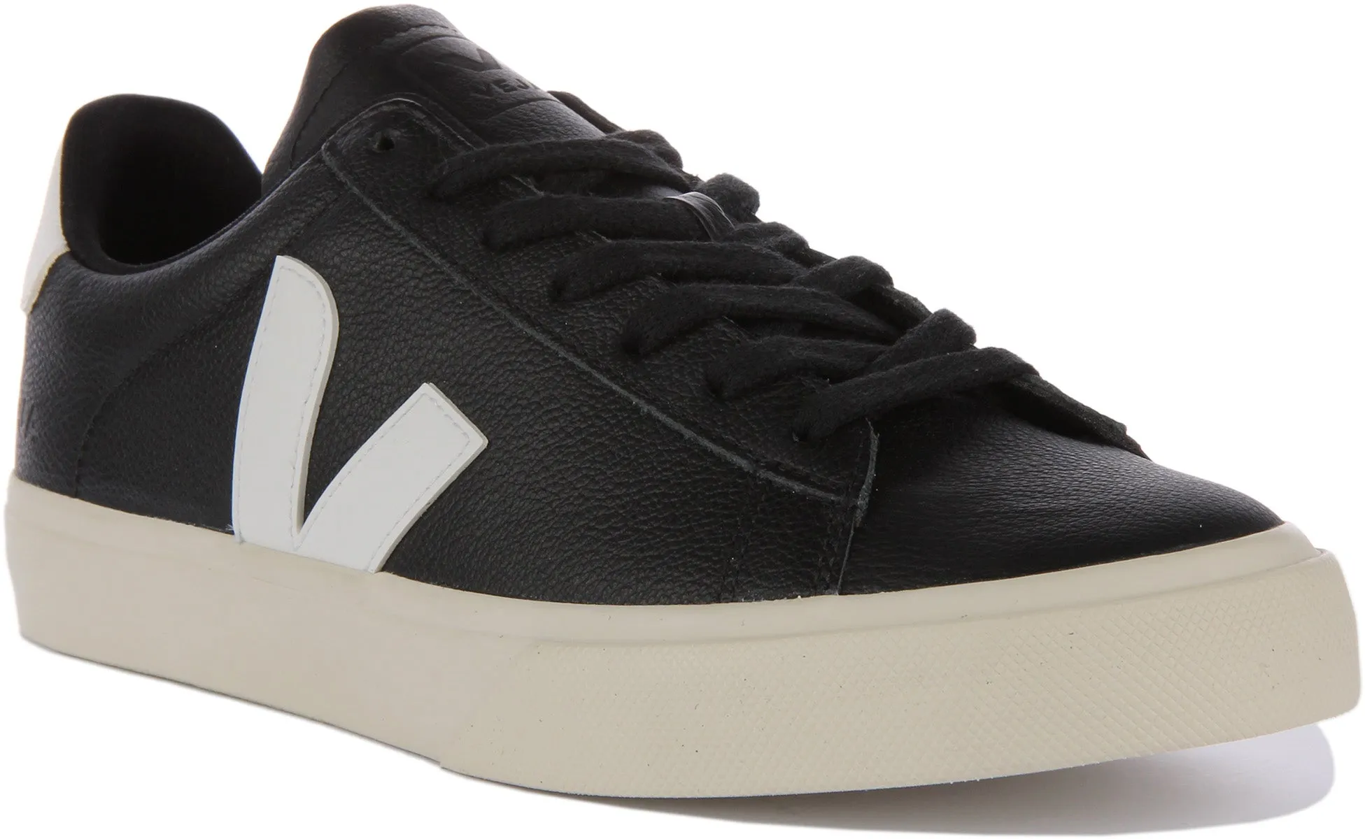 Veja Campo Chromefree In Black White For Women